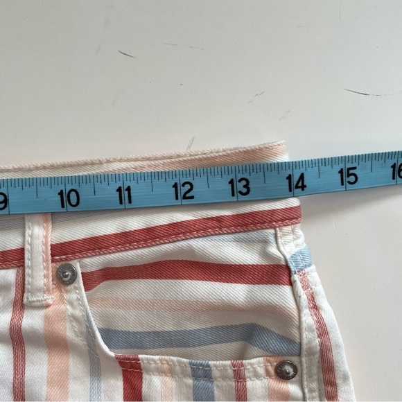 American Eagle High Rise Retro Stripe Mom Jean Pants Size 2 Short - Picture 11 of 11